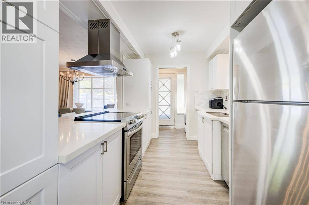 St. Catharines, ON L2S1A6,4 JILL Court