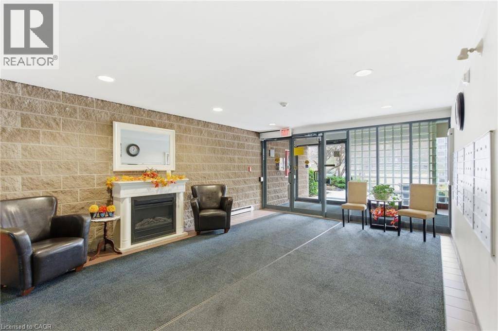 Hamilton, ON L8N4E7,175 HUNTER ST East #510