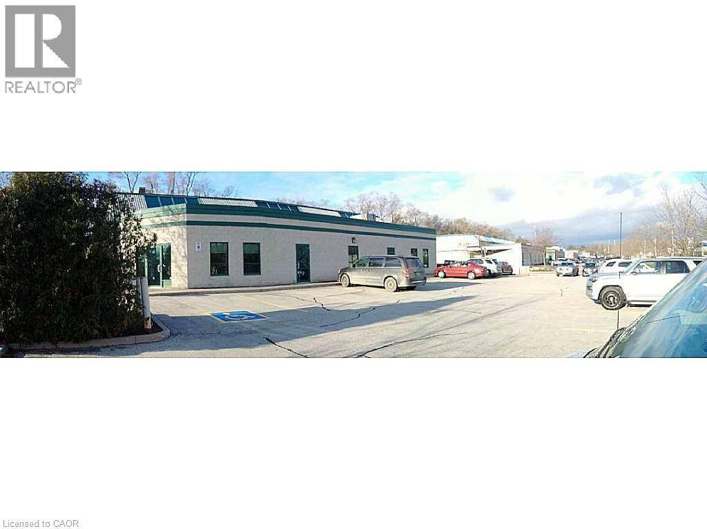 Burlington, ON L7T4A8,1026 COOKE BLVD #5