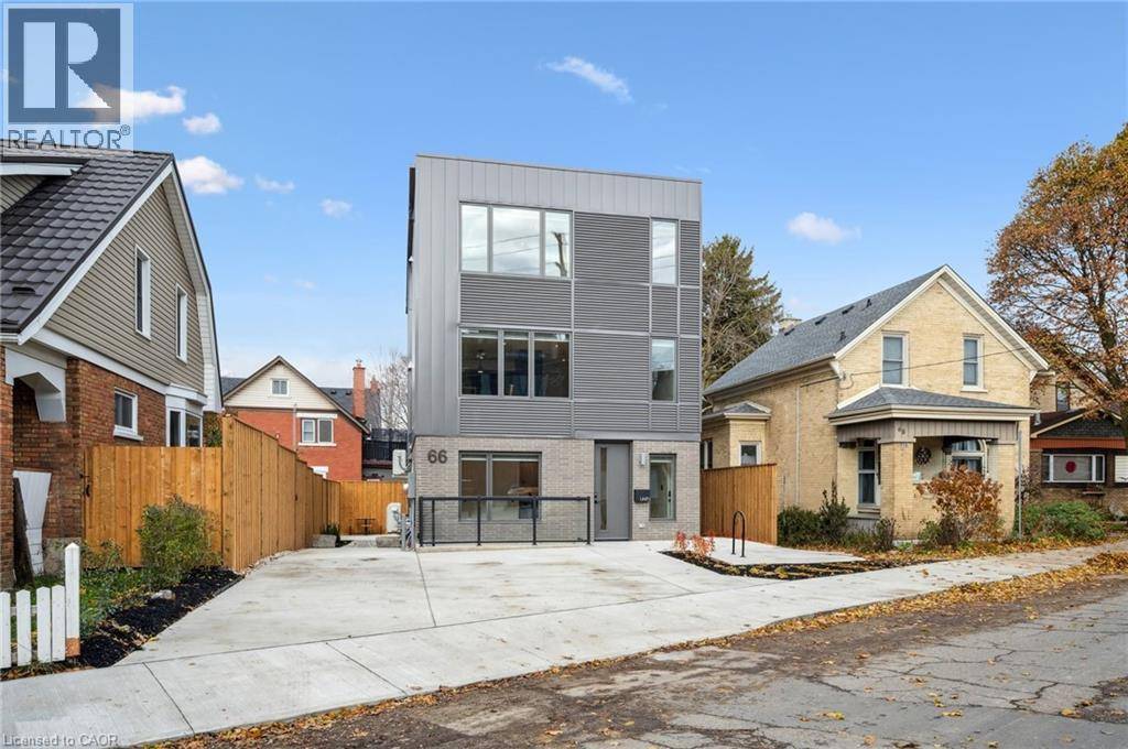 Waterloo, ON N2J1B9,66 UNION ST #3