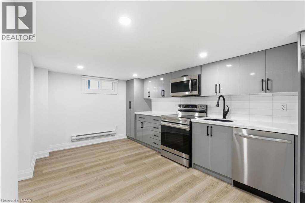 St. Catharines, ON L2S2Y5,85 MARTINDALE RD #BSMT