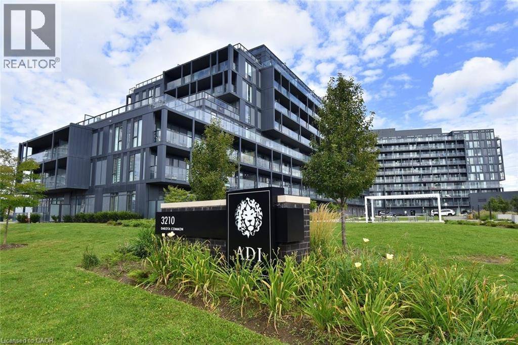 Burlington, ON L7M2A7,3200 DAKOTA Common #B1006