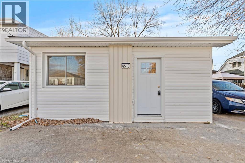 St. Catharines, ON L2P3B5,65 CHELSEA ST #3