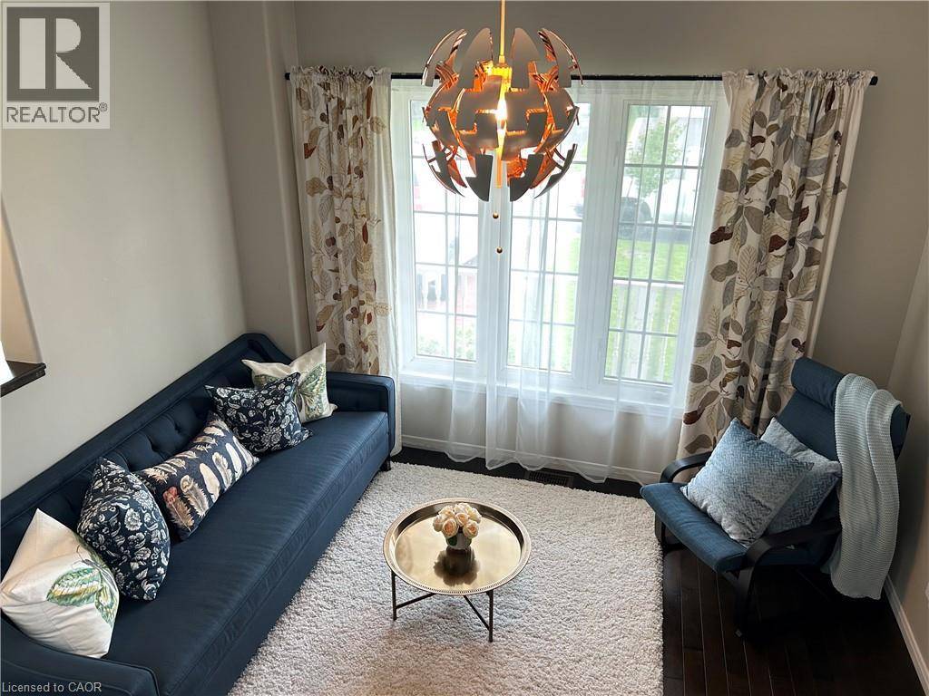 Kingston, ON K7K7E3,101 DALGLEISH Avenue