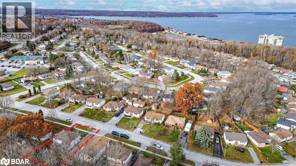 Midland, ON L4R4Y2,858 BIRCHWOOD Drive