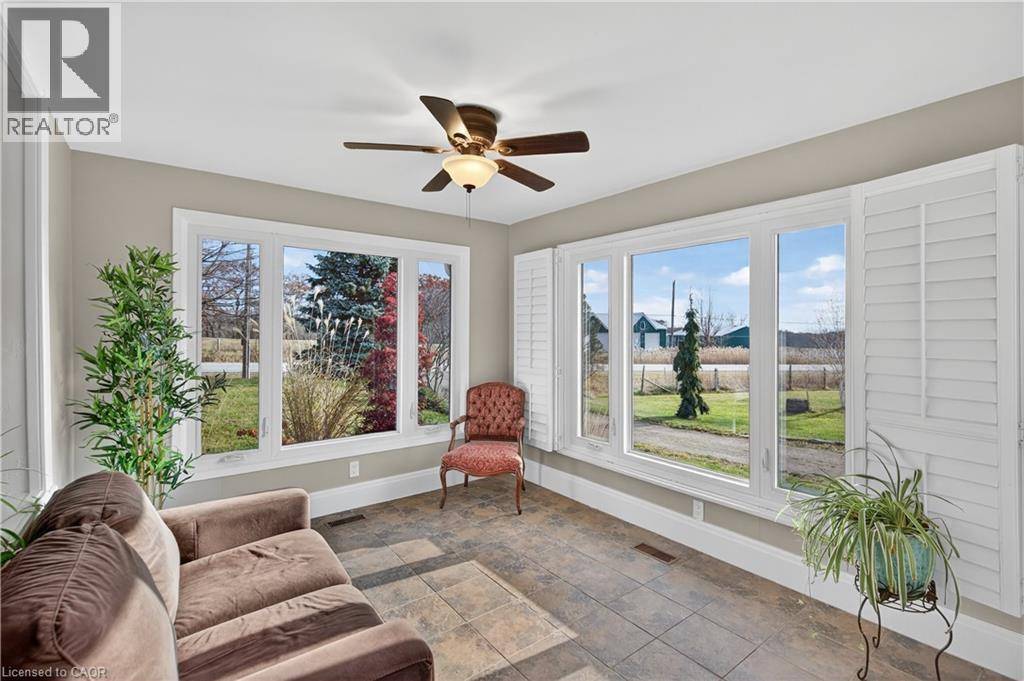 Burlington, ON L7P4Z3,1724 SNAKE Road