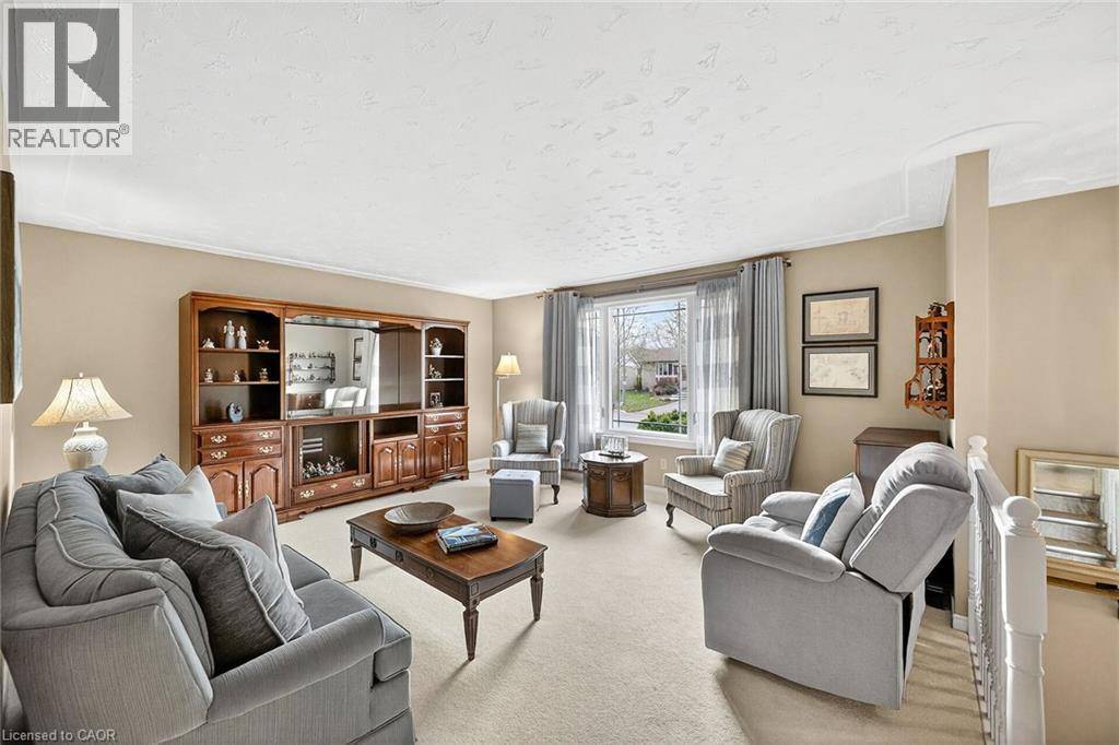 Beamsville, ON L3J0A2,5083 HARTWOOD Avenue