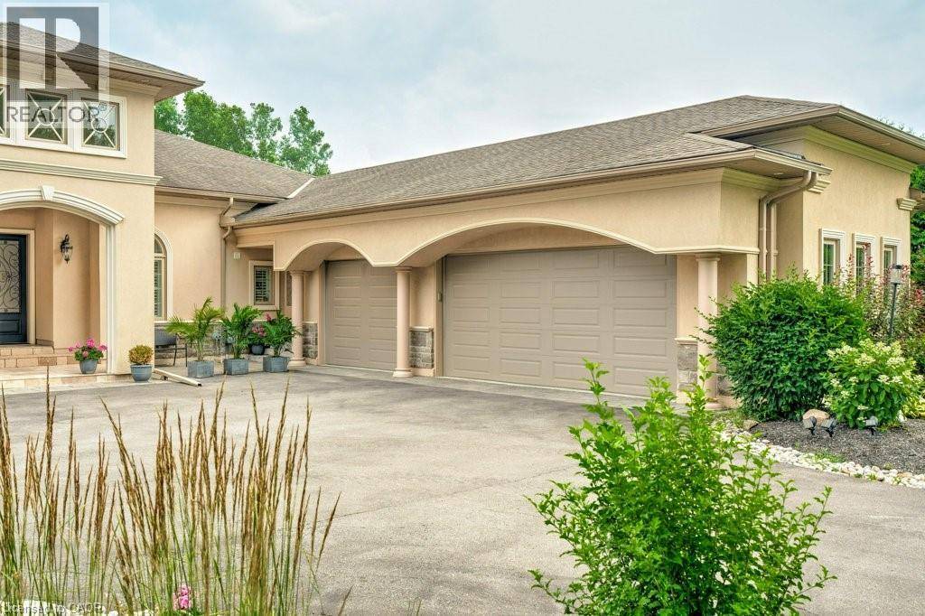 Burlington, ON L7P0H1,2462 NO 2 Side Road