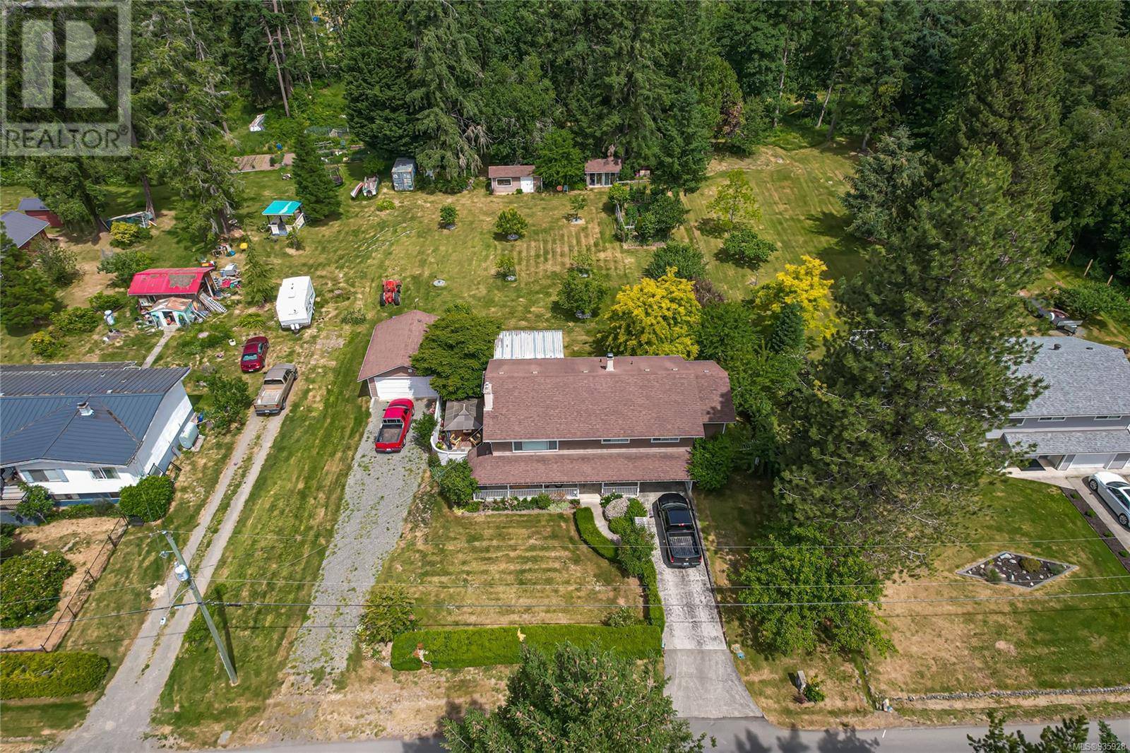 Duncan, BC V9L3W8,2821 Ortona Rd