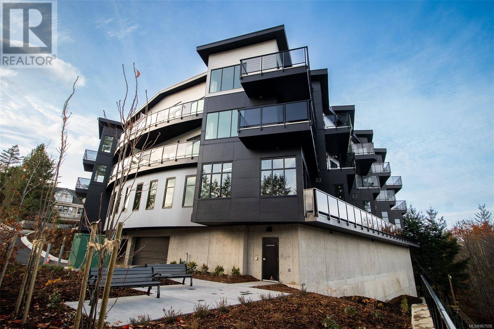 Nanaimo, BC V9T2H3,4474 Wellington RD #205