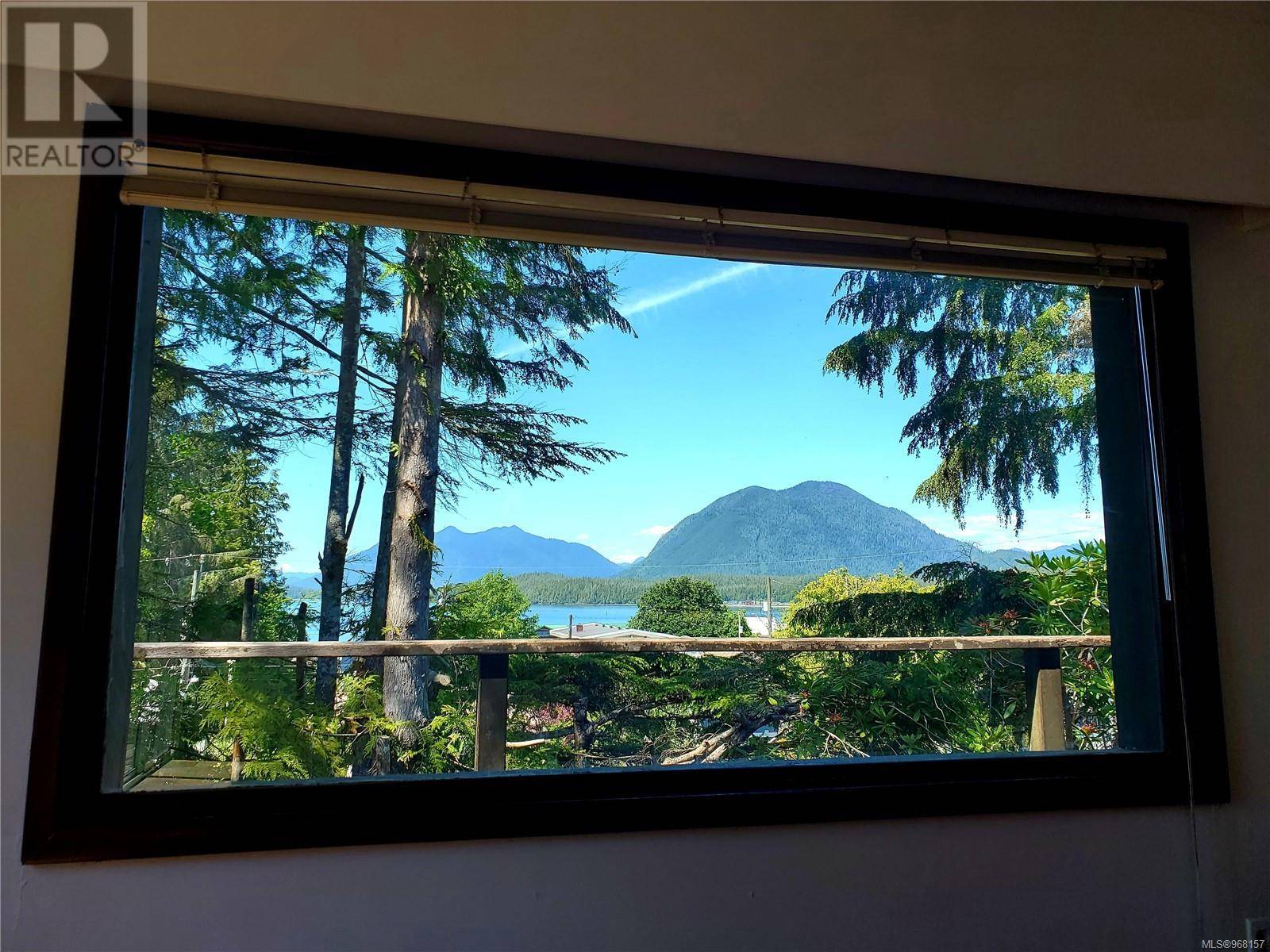 Tofino, BC V0R2Z0,251 Campbell St