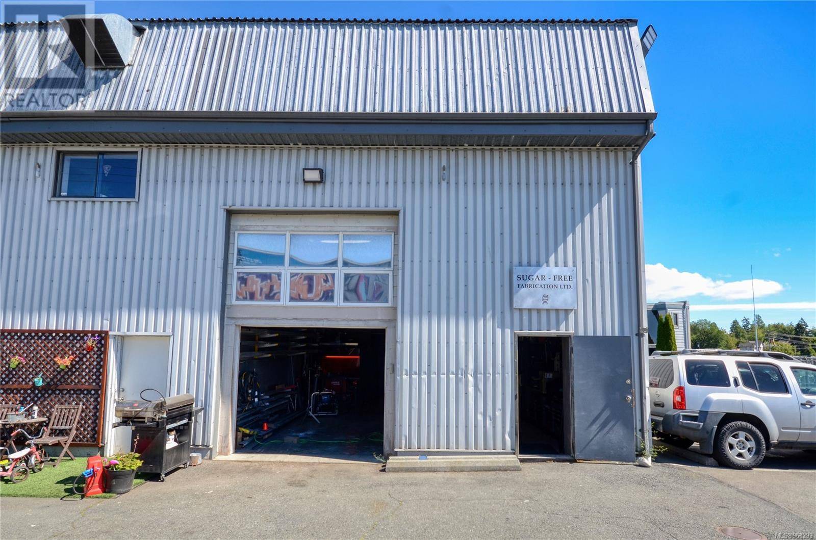 Esquimalt, BC V9A4T5,835 Devonshire RD #6