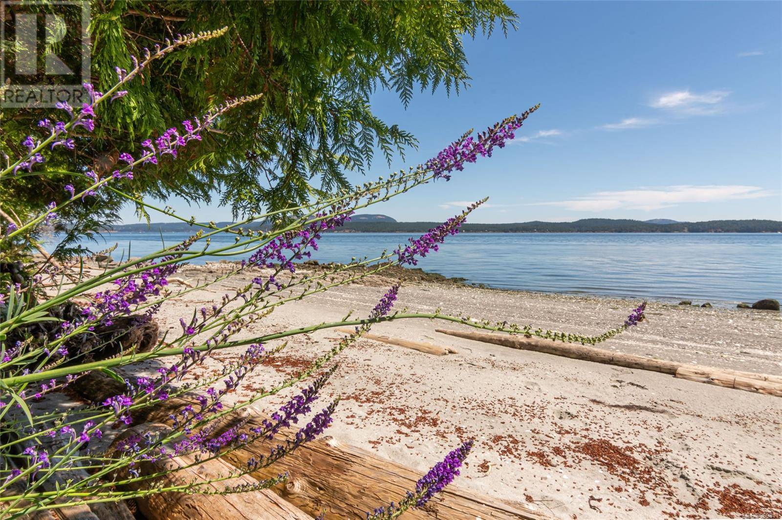 Salt Spring, BC V8K2E2,105 Cusheon Pl