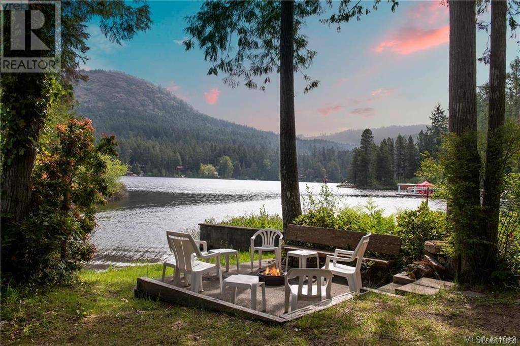 Shawnigan Lake, BC V0R2W3,2055 Sweet Gale Pl