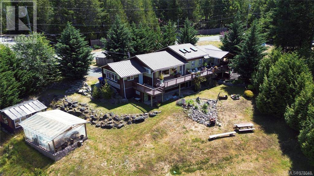 Qualicum Beach, BC V9K2M8,1695 Nahmint Rd