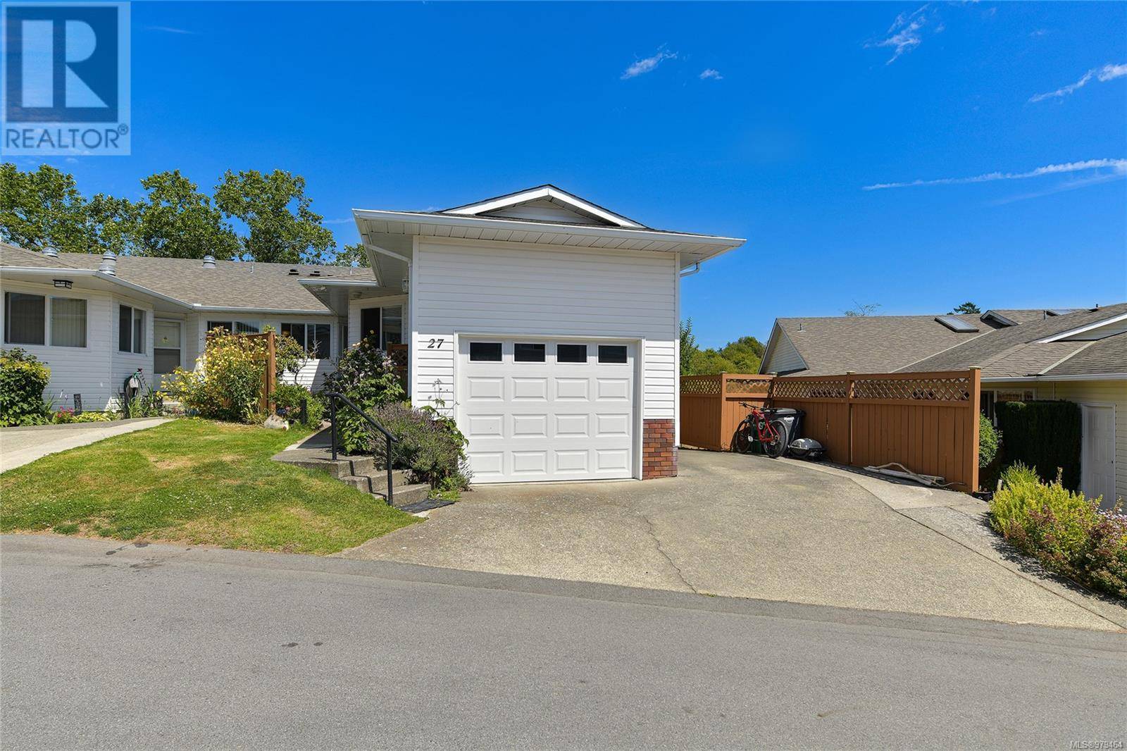 Saanich, BC V8Z4W8,4125 Interurban RD #27