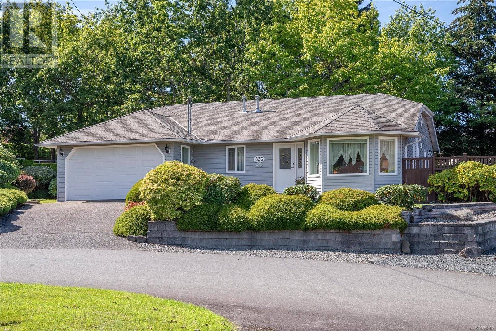 Qualicum Beach, BC V9K1R4,826 Redonda Pl