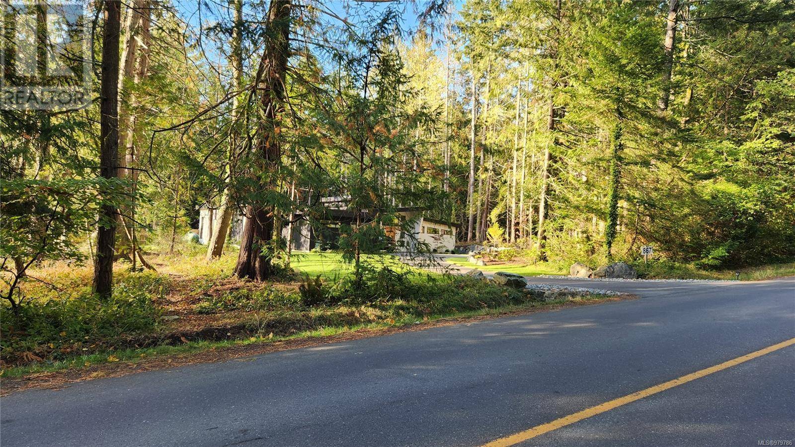 North Saanich, BC V8L5H1,Lot 5 Inverness Rd