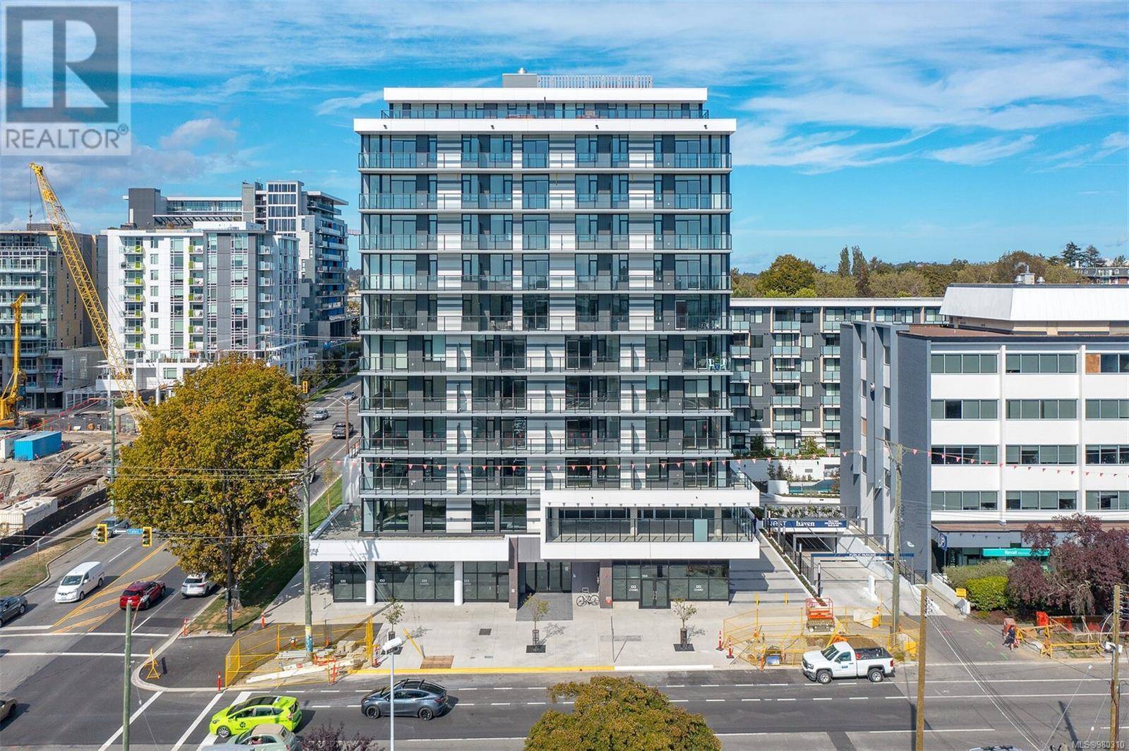 Victoria, BC V8V0H5,1100 Yates ST #1010