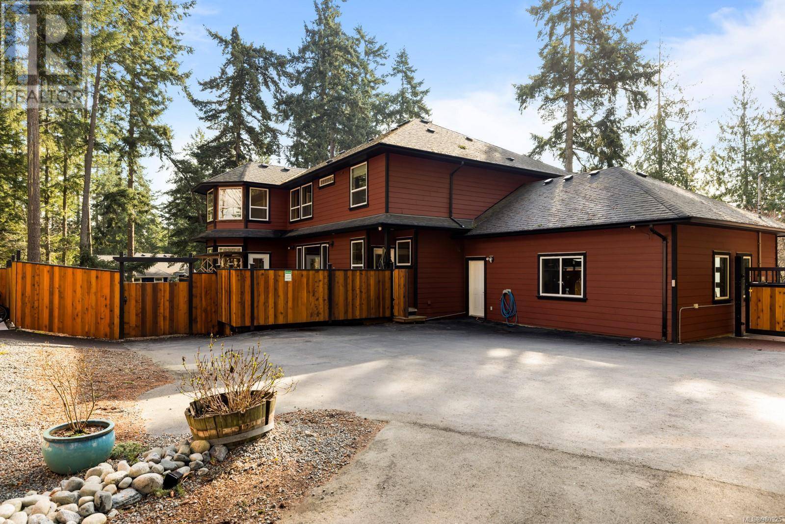 North Saanich, BC V8L5P7,1180 Maple Rd