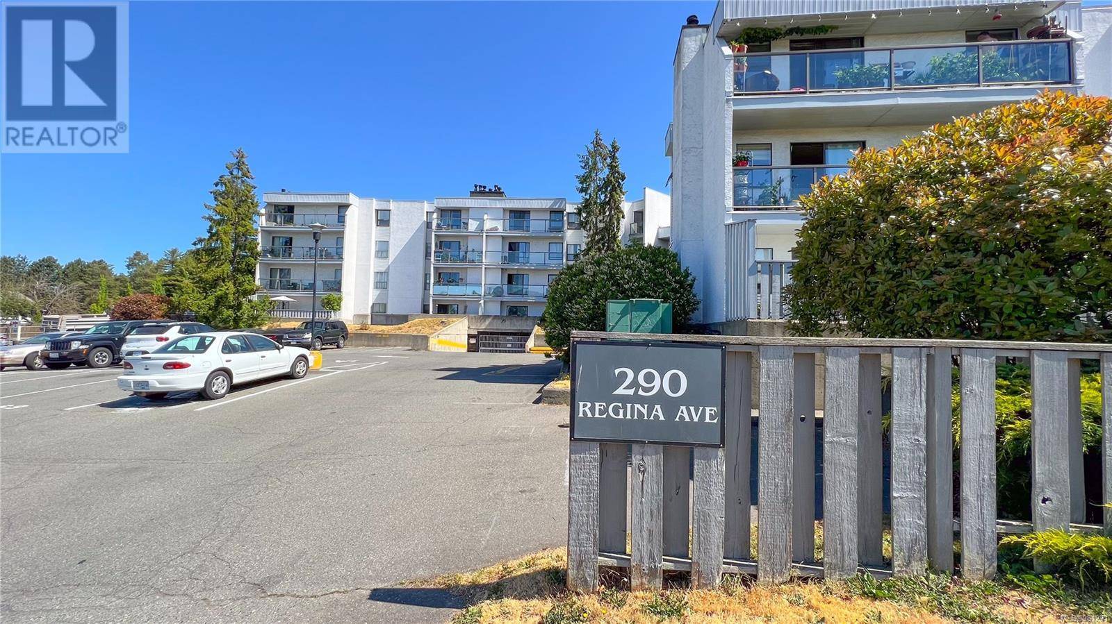 Saanich, BC V8E6S6,290 Regina AVE #116