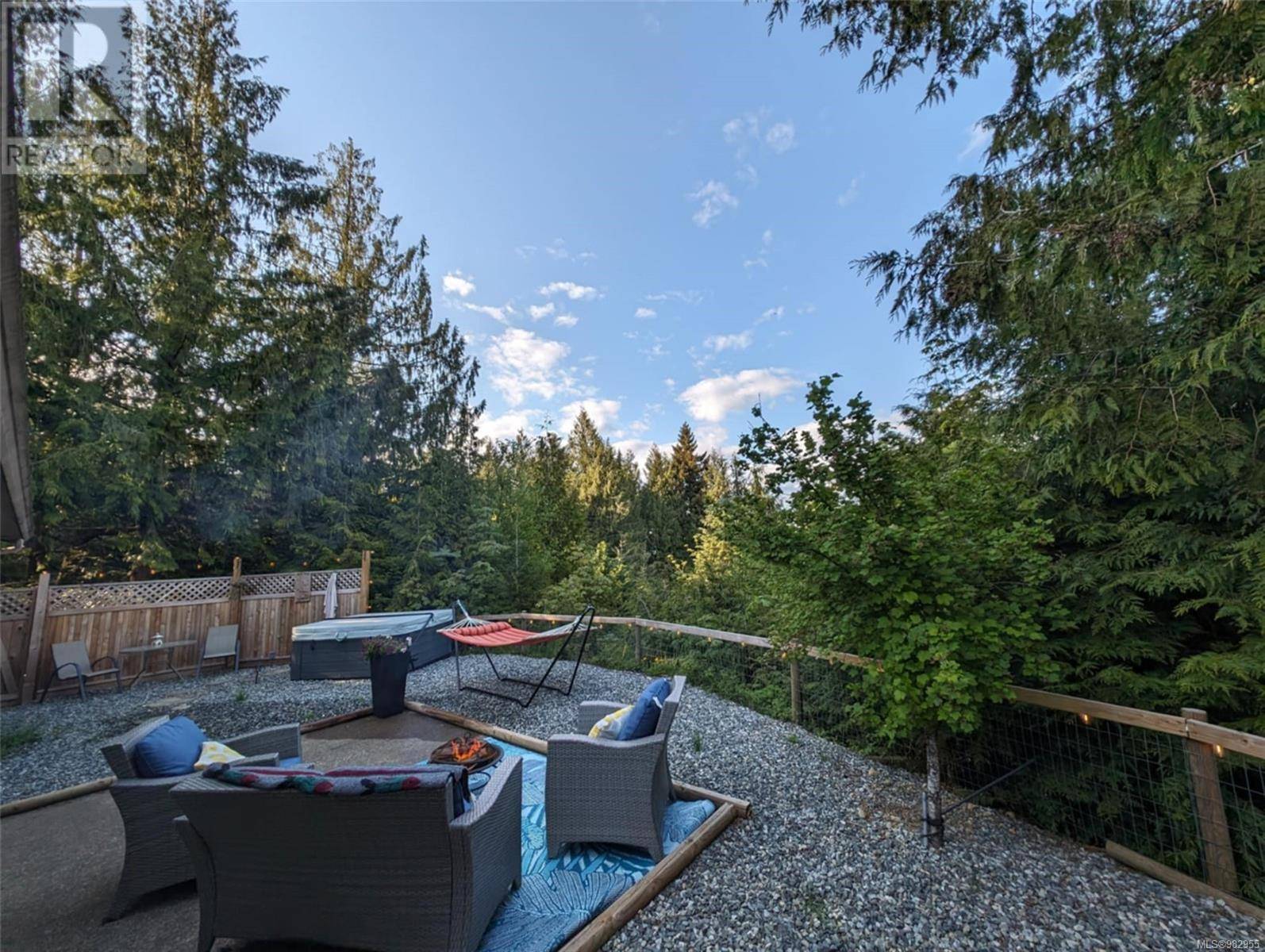 Qualicum Beach, BC V9K2S3,1631 Lewis Lane