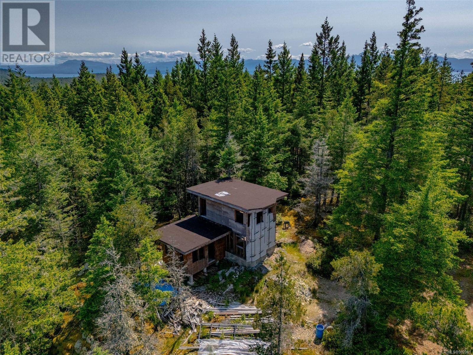 Lasqueti Island, BC V0R2J0,2 Main Rd