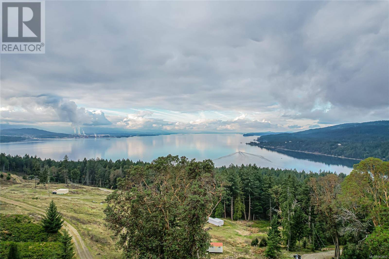 Salt Spring, BC V8K2M8,879 Rainbow Rd