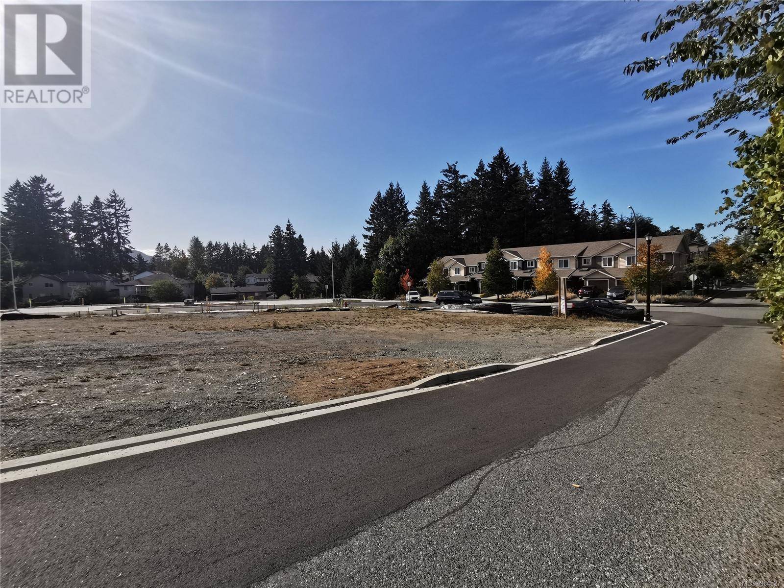 Nanaimo, BC V9T3N7,16 Leam Rd