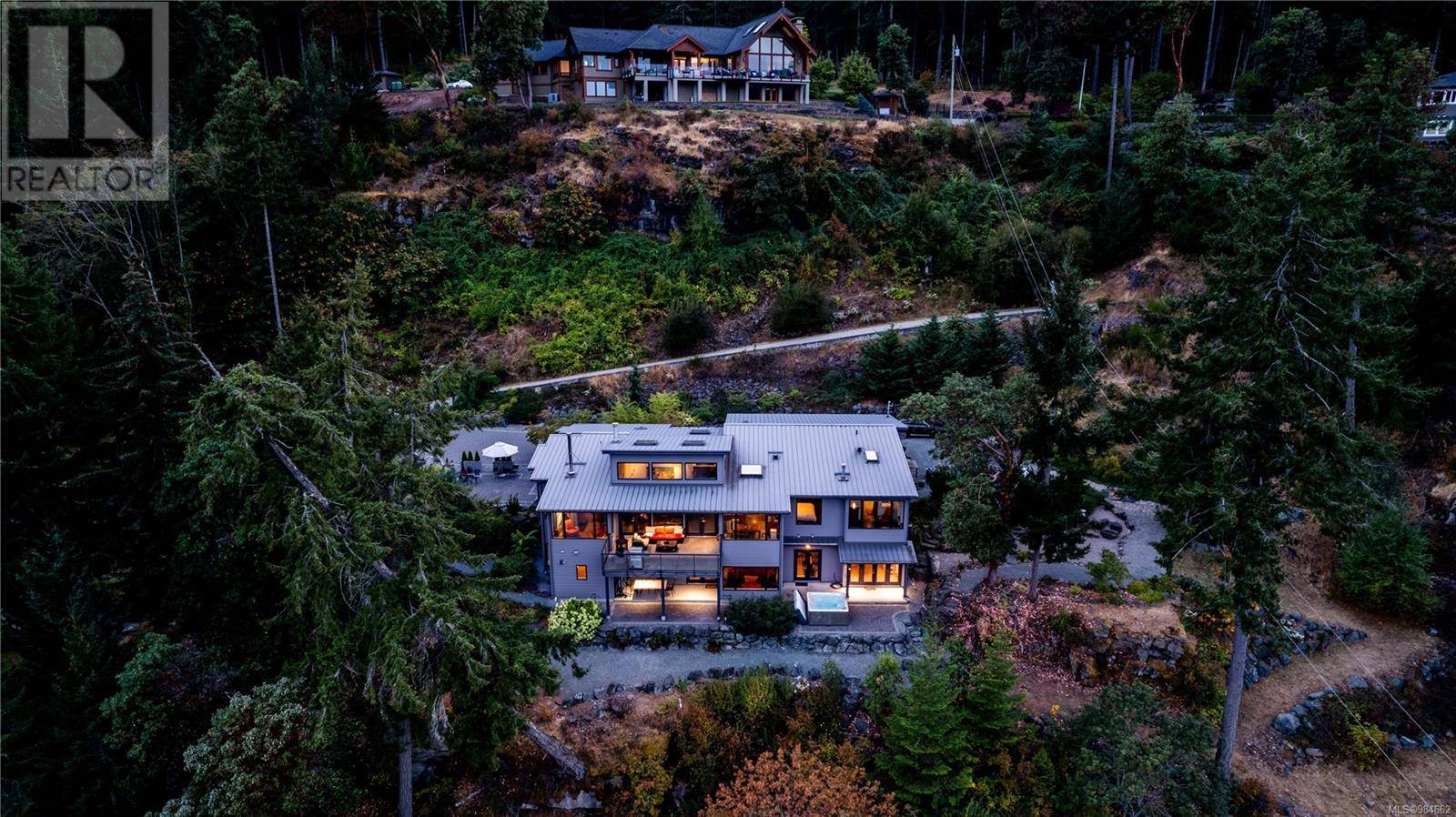 Duncan, BC V9L5Y5,6088 Genoa Bay Rd