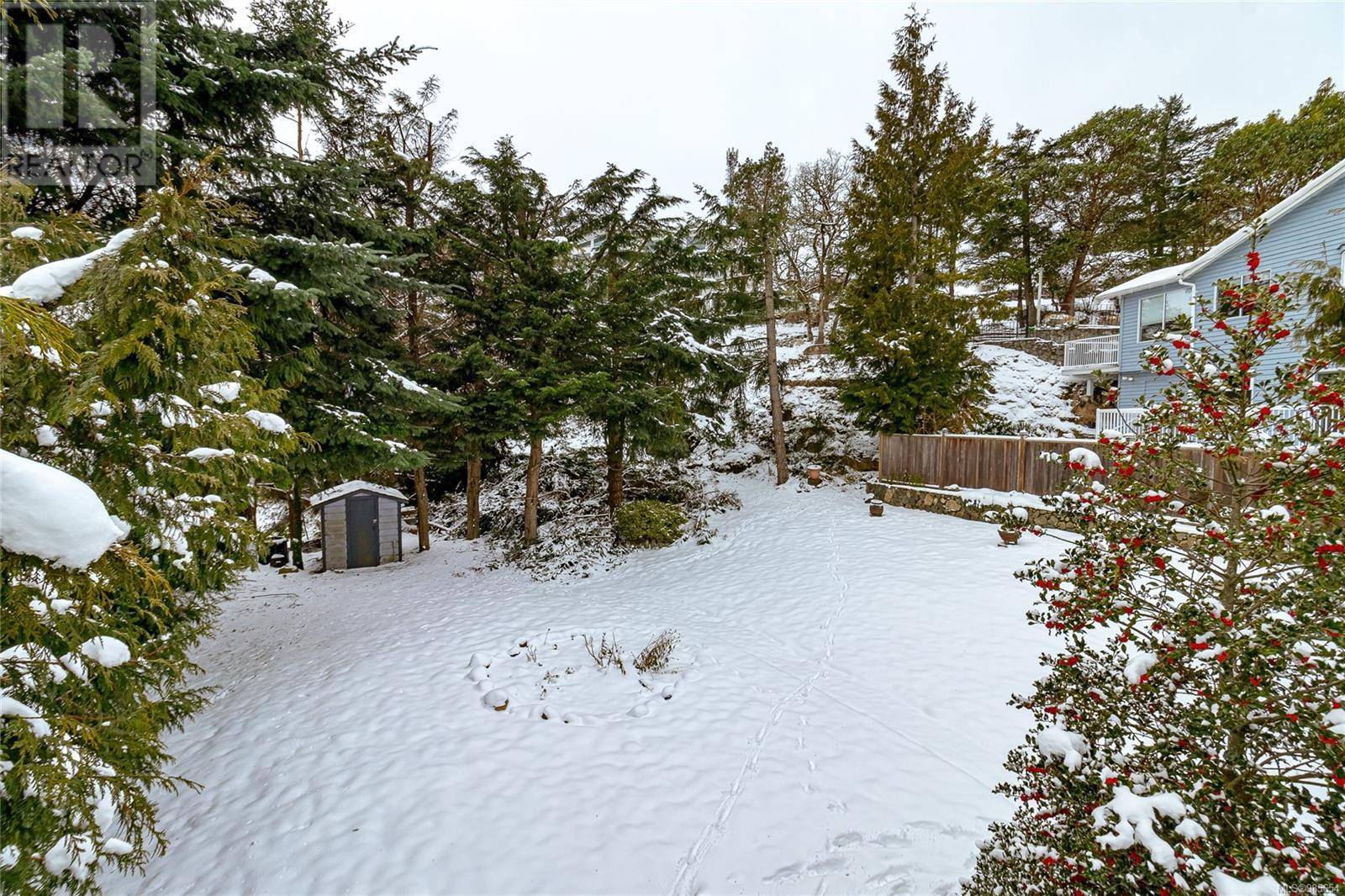 Colwood, BC V9C2N8,711 Bexhill Rd