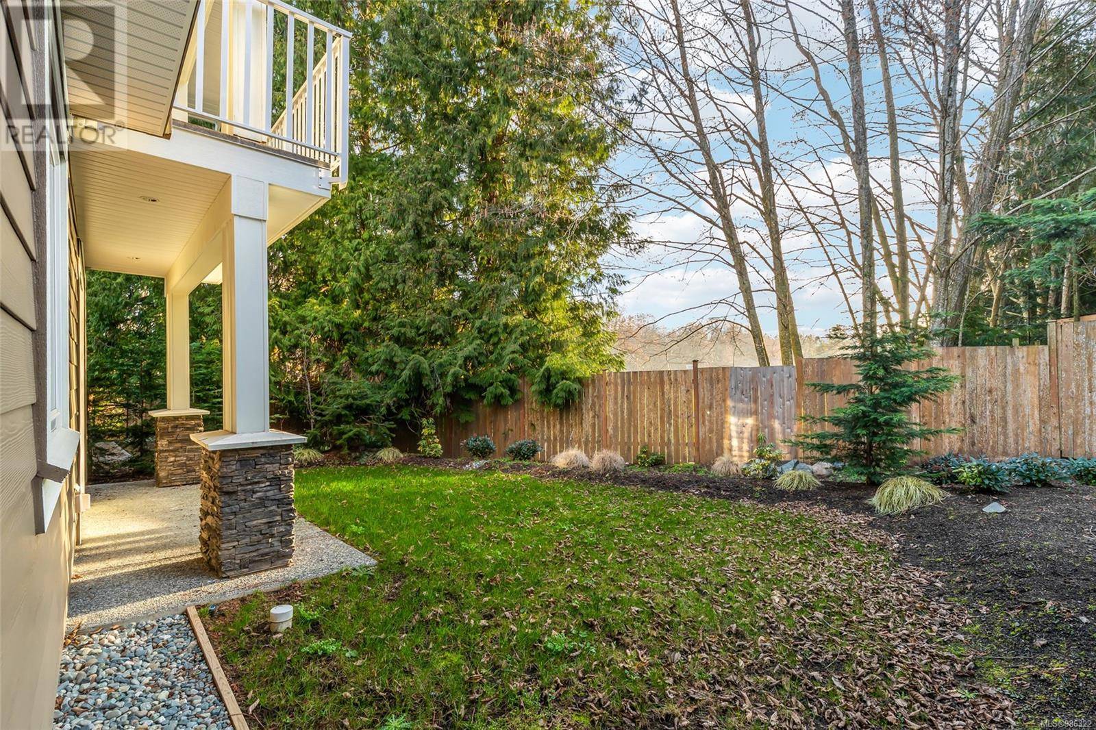 Nanaimo, BC V9T5B5,5160 Hammond Bay RD #109