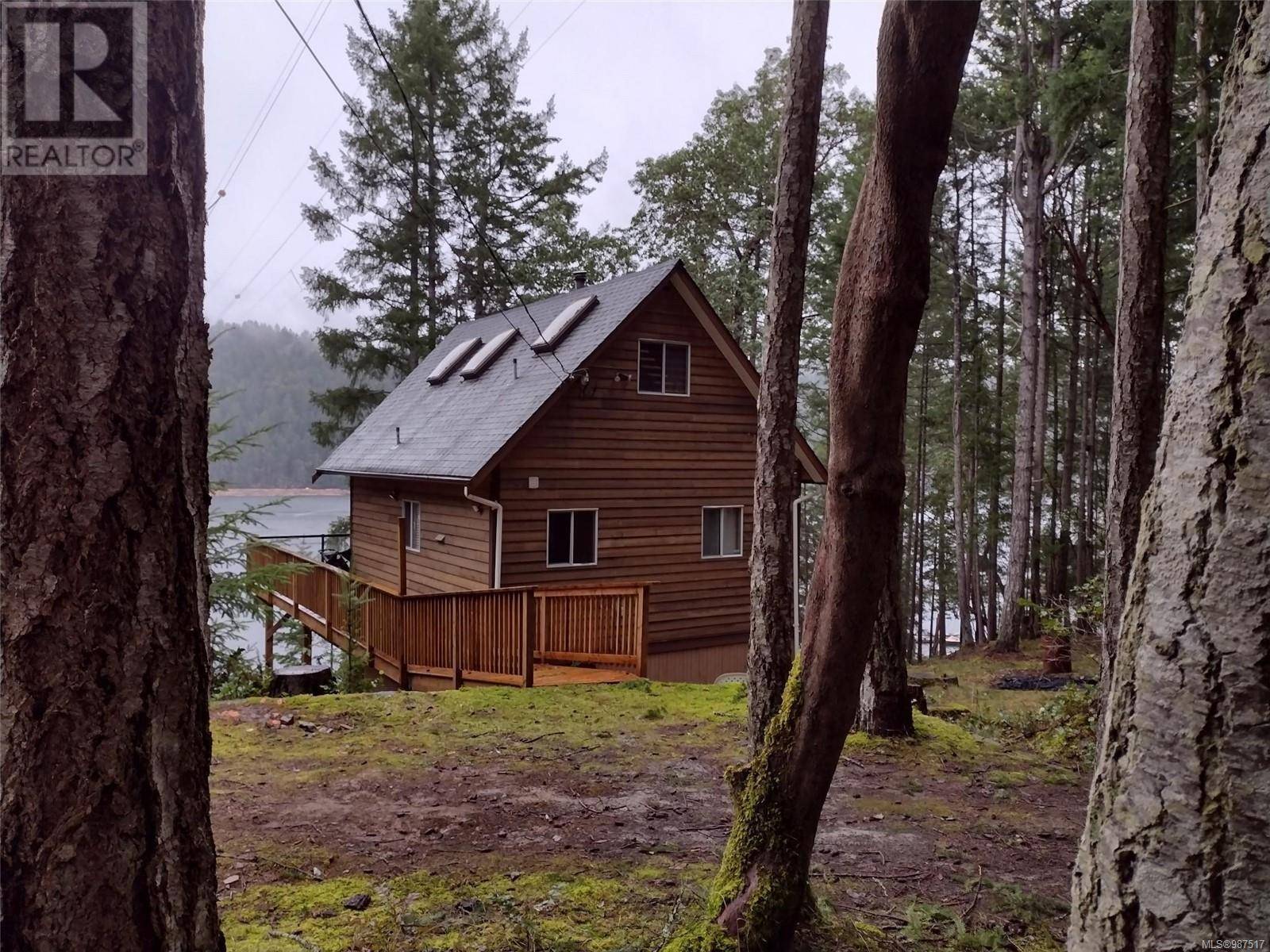 Mudge Island, BC V0R1X6,288 Coho Blvd