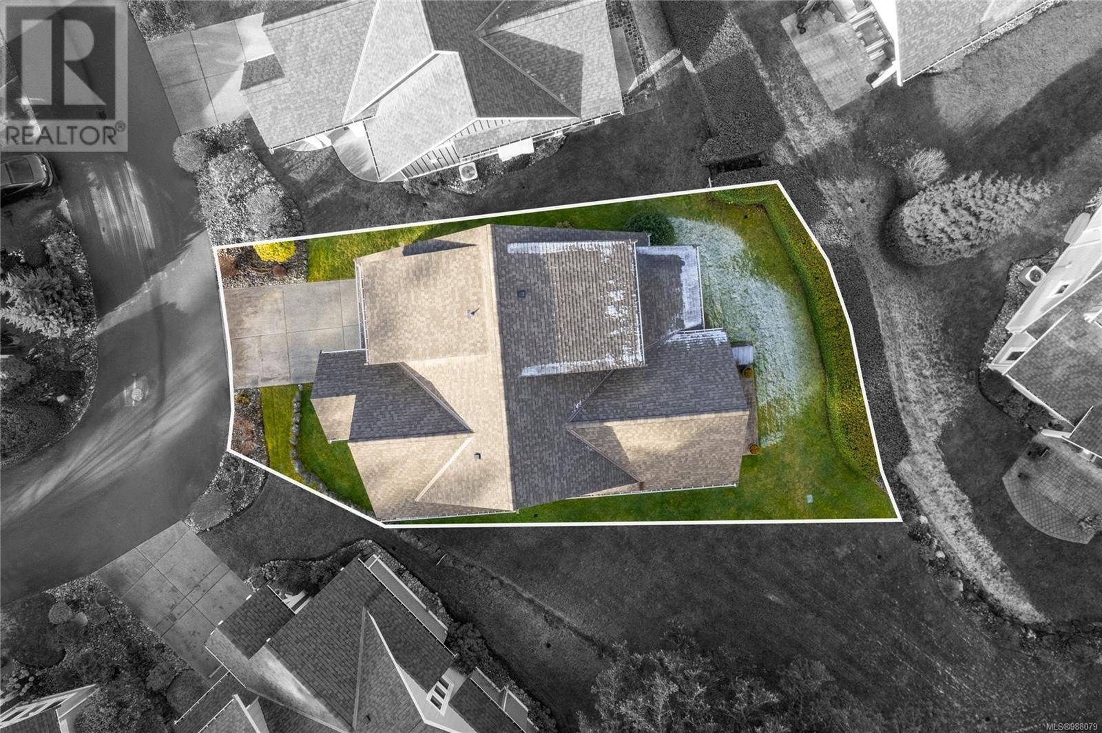 Qualicum Beach, BC V9K2C1,5251 Island HWY West #26