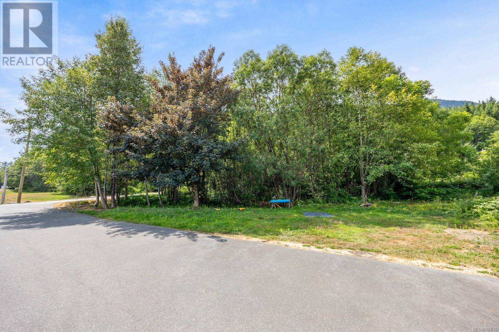 Sayward, BC V0P1R0,581 MacMillan Dr