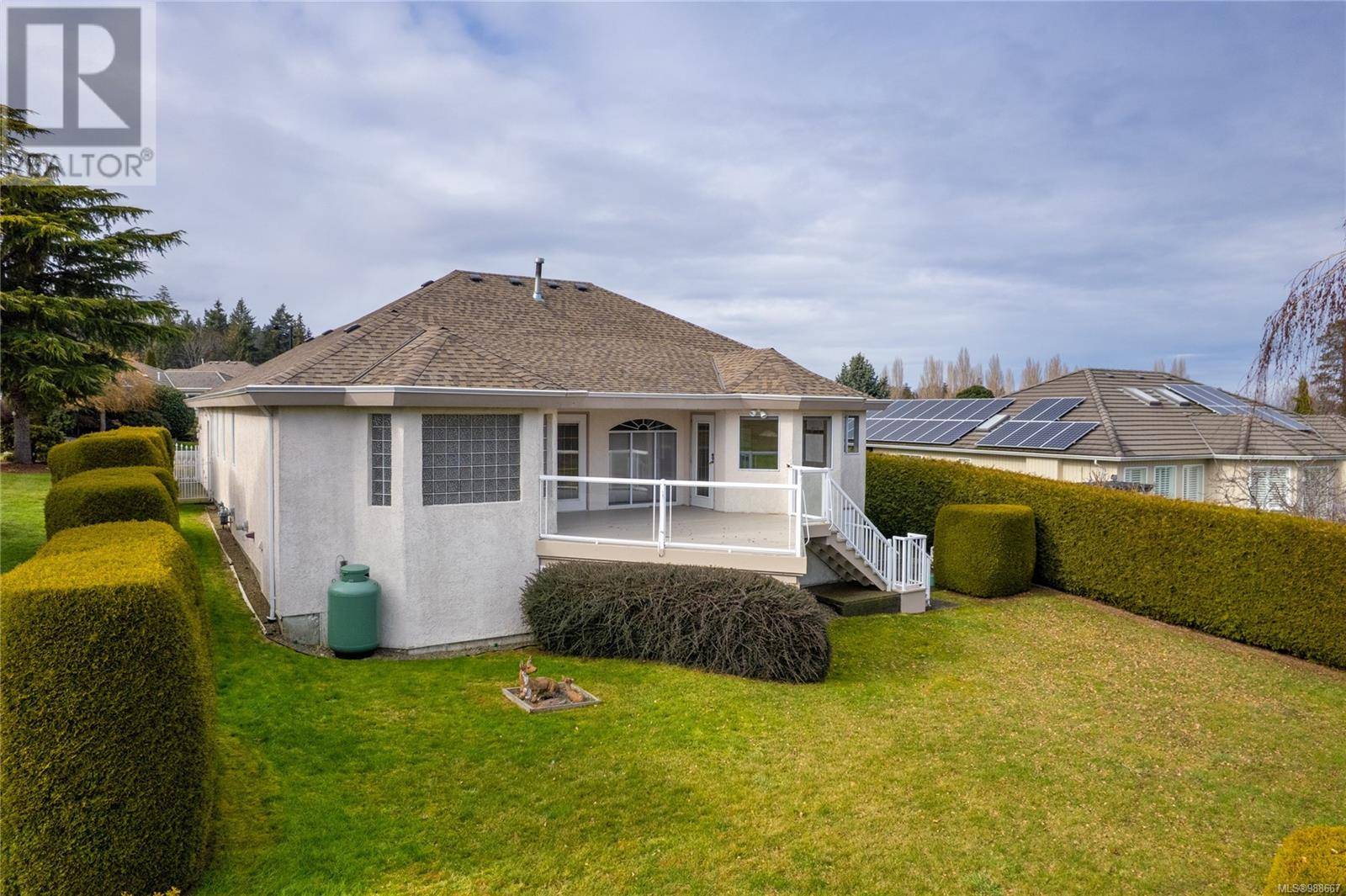 Qualicum Beach, BC V9K1E1,951 Royal Dornoch Dr