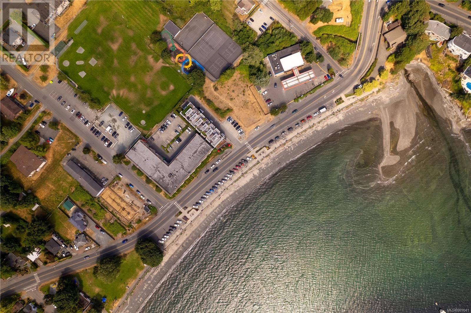 Nanaimo, BC V9S3X1,2835 Departure Bay RD #101