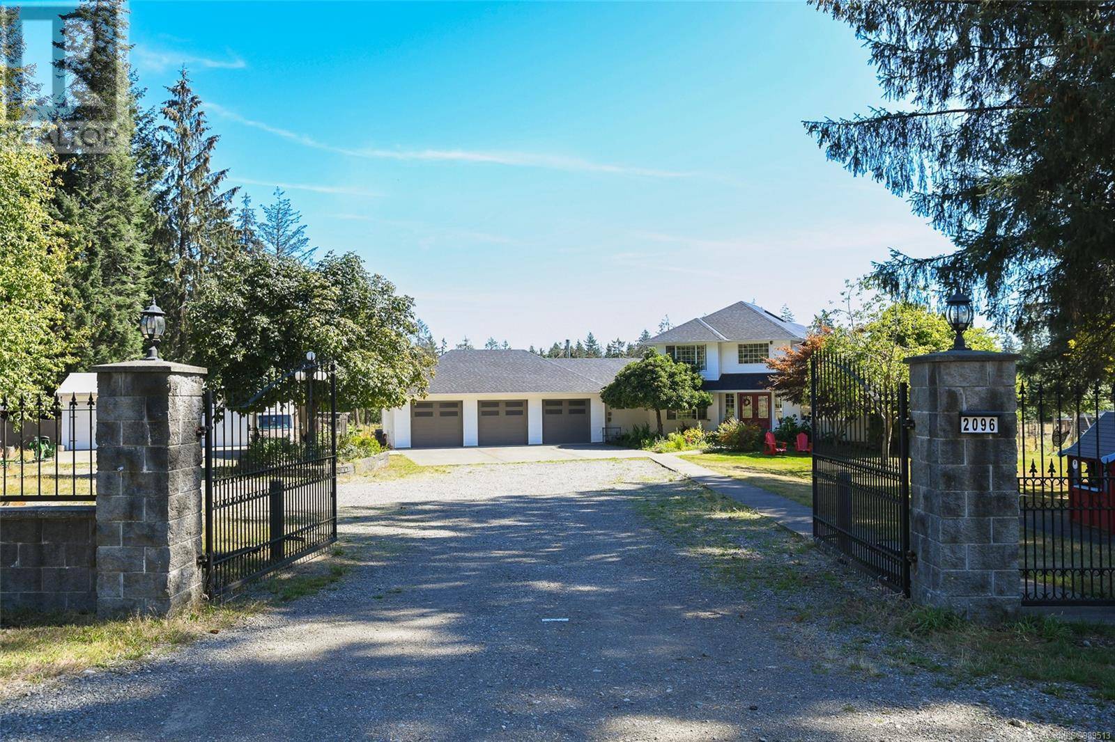 Comox, BC V9J1X7,2096 May Rd