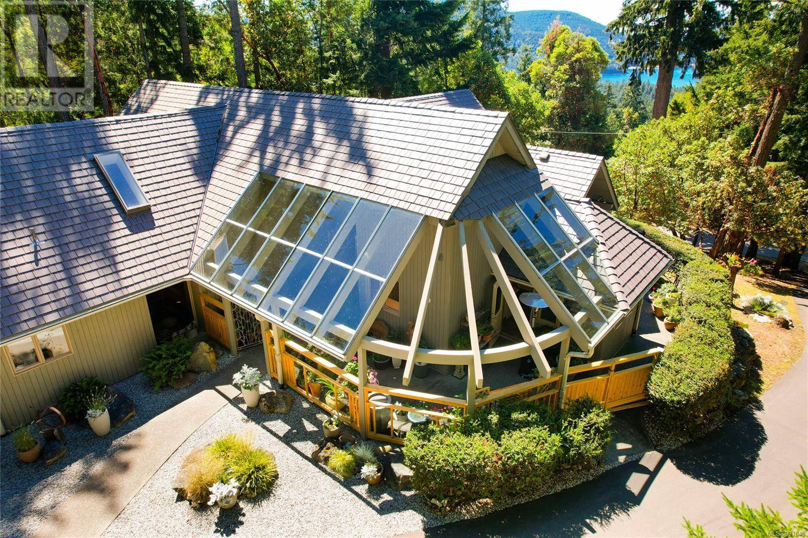Salt Spring, BC V8K1G8,154 Cormorant Cres