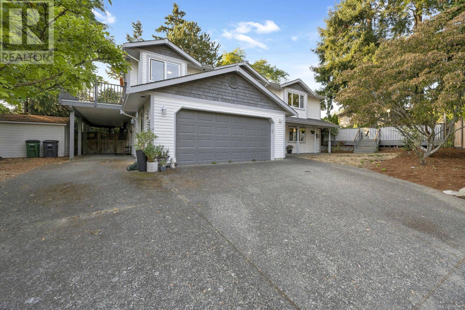 Saanich, BC V8N6L7,1616 Nelles Pl