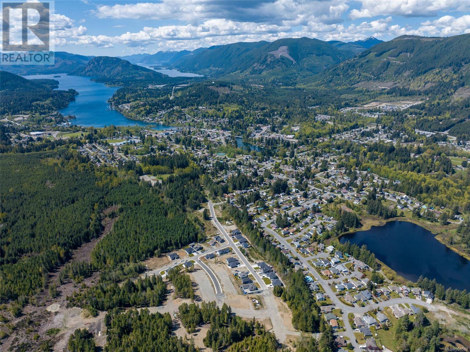 Lake Cowichan, BC V0R2G0,159 Maplewood Rise