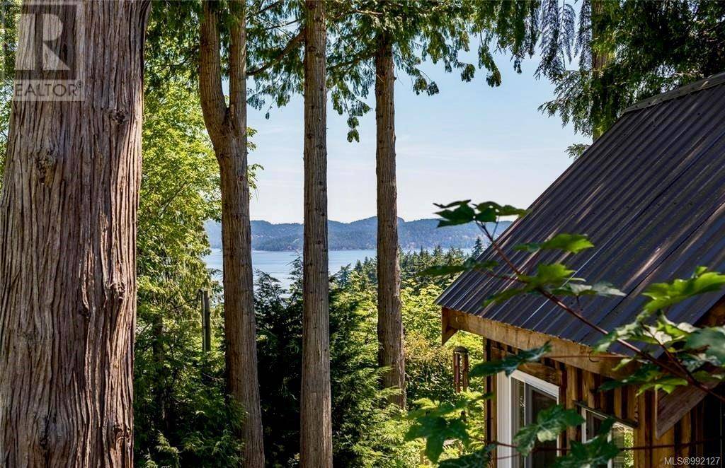 Salt Spring, BC V8K1P3,174 Victoria St