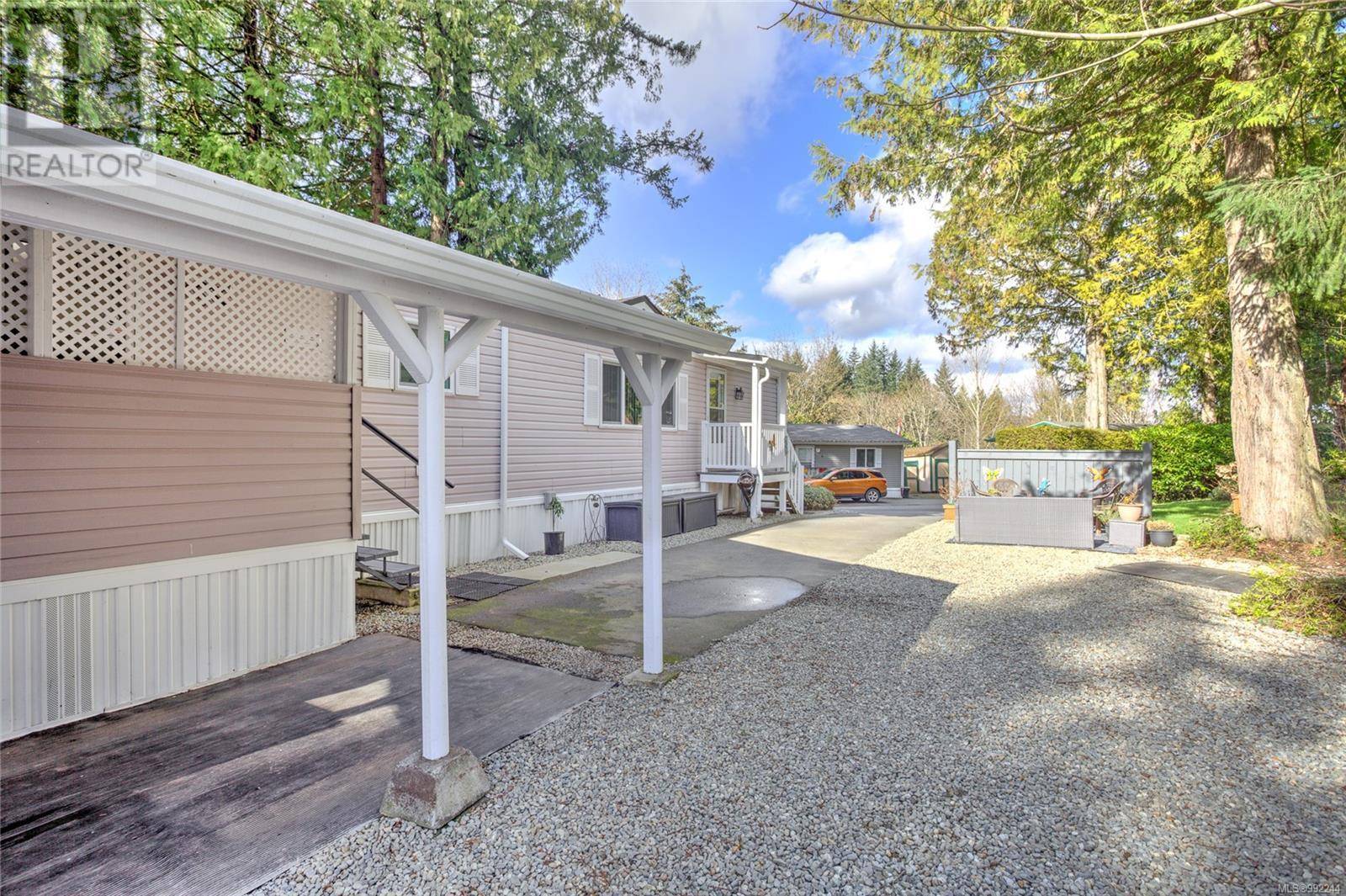 Nanaimo, BC V9R6N3,25 Maki RD North #56