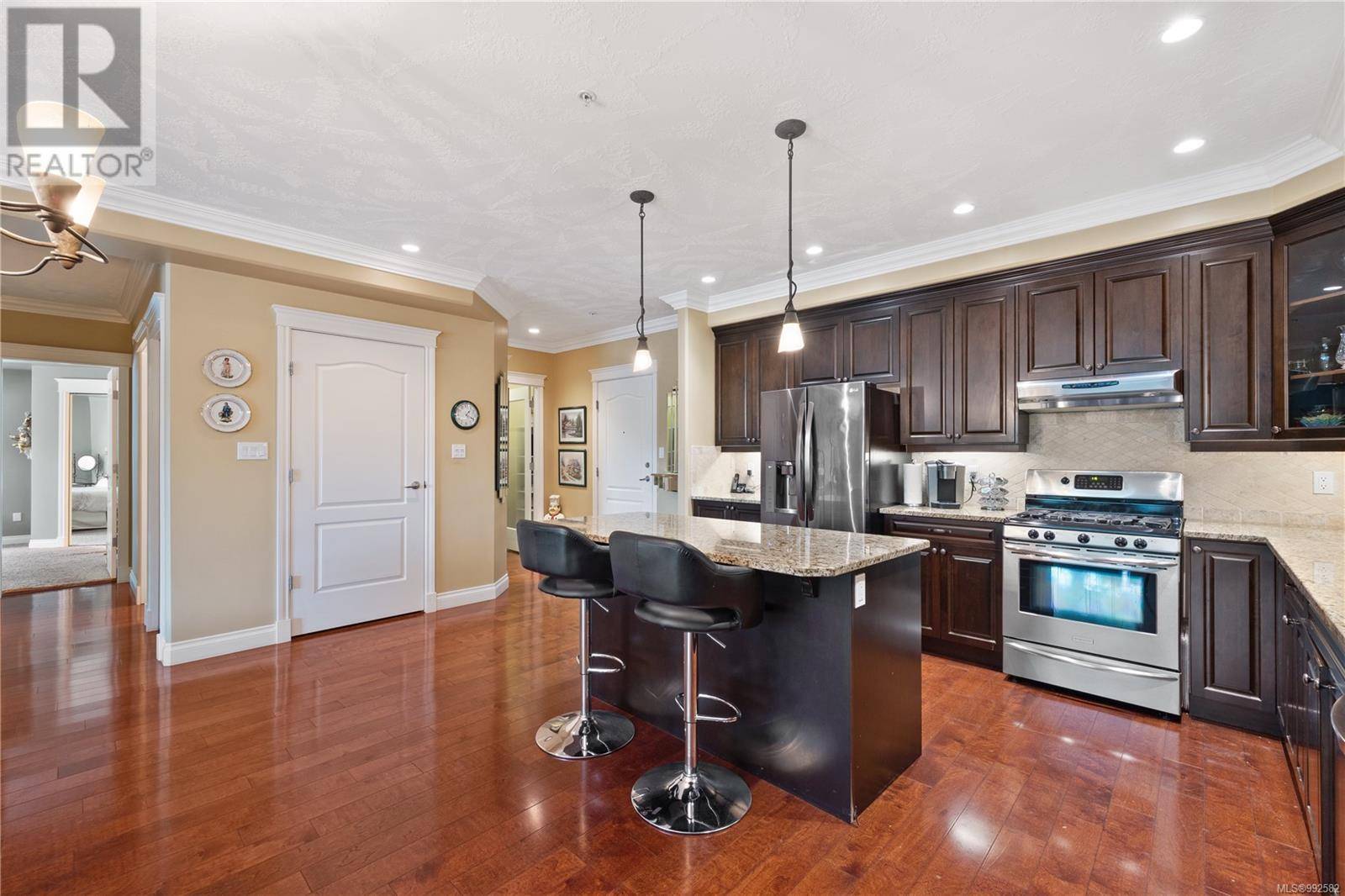 Courtenay, BC V9N9X8,3666 Royal Vista WAY #415