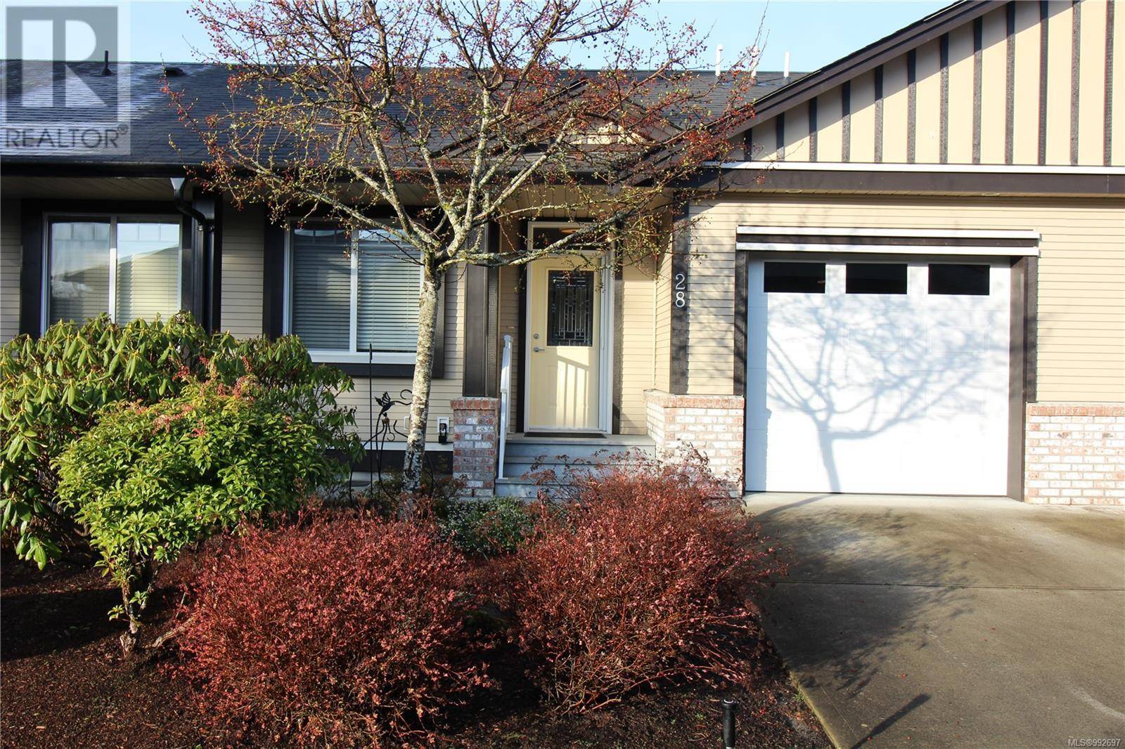 Chemainus, BC V0R1K2,3110 Cook ST #28