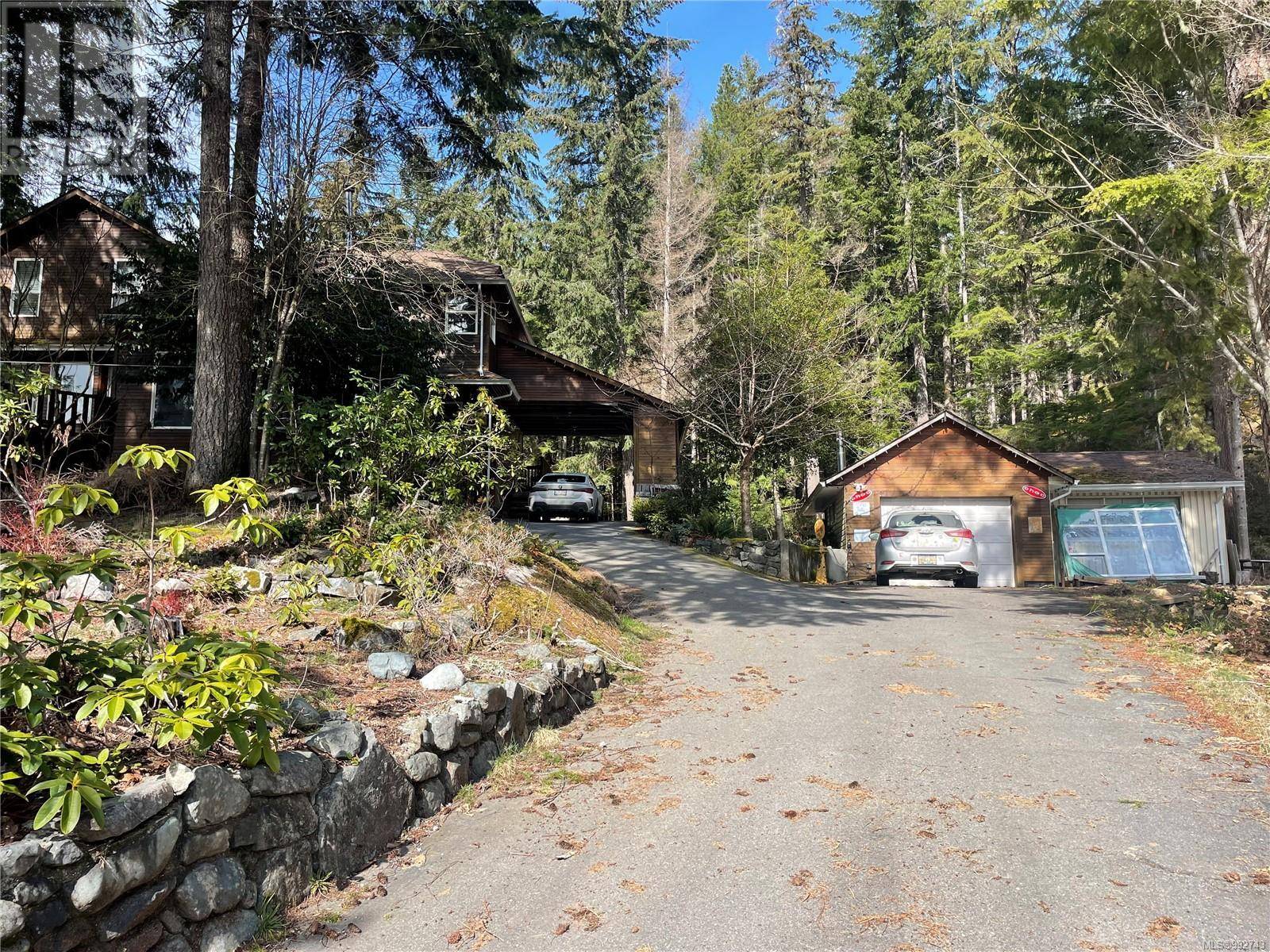 Gold River, BC V0P1G0,509 Burman Crt