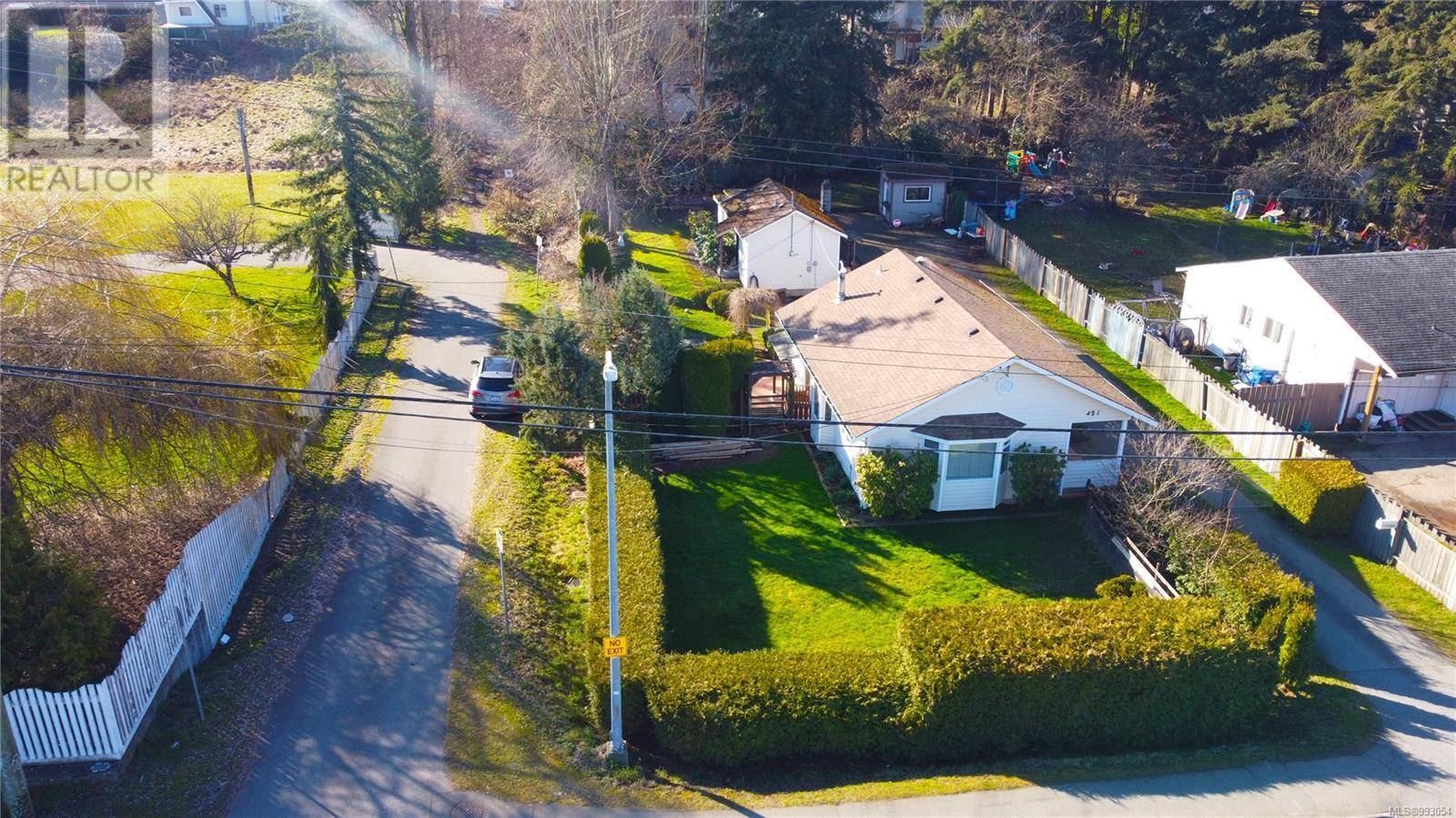 Nanaimo, BC V9R1W5,421 Third St