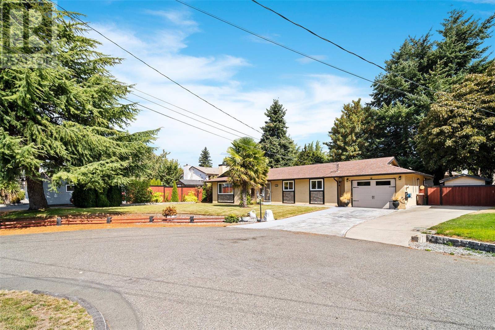 Colwood, BC V9B5A1,510 Nellie Pl