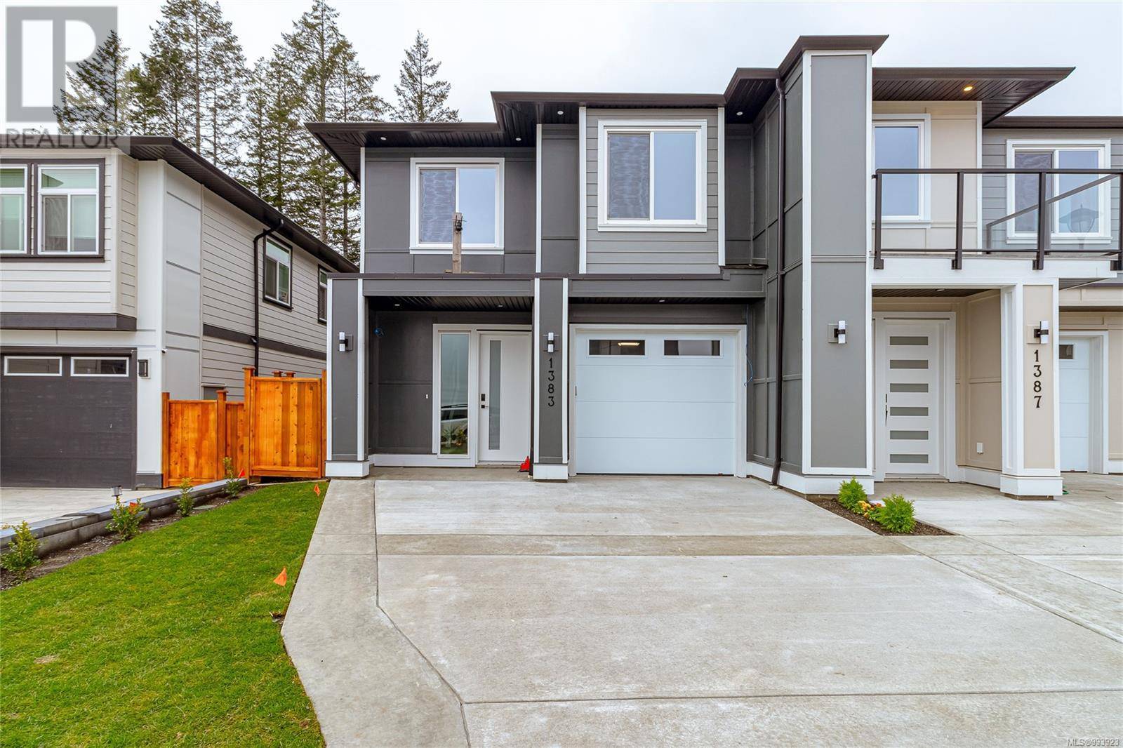 Langford, BC V9B7A2,1383 Sandstone Lane