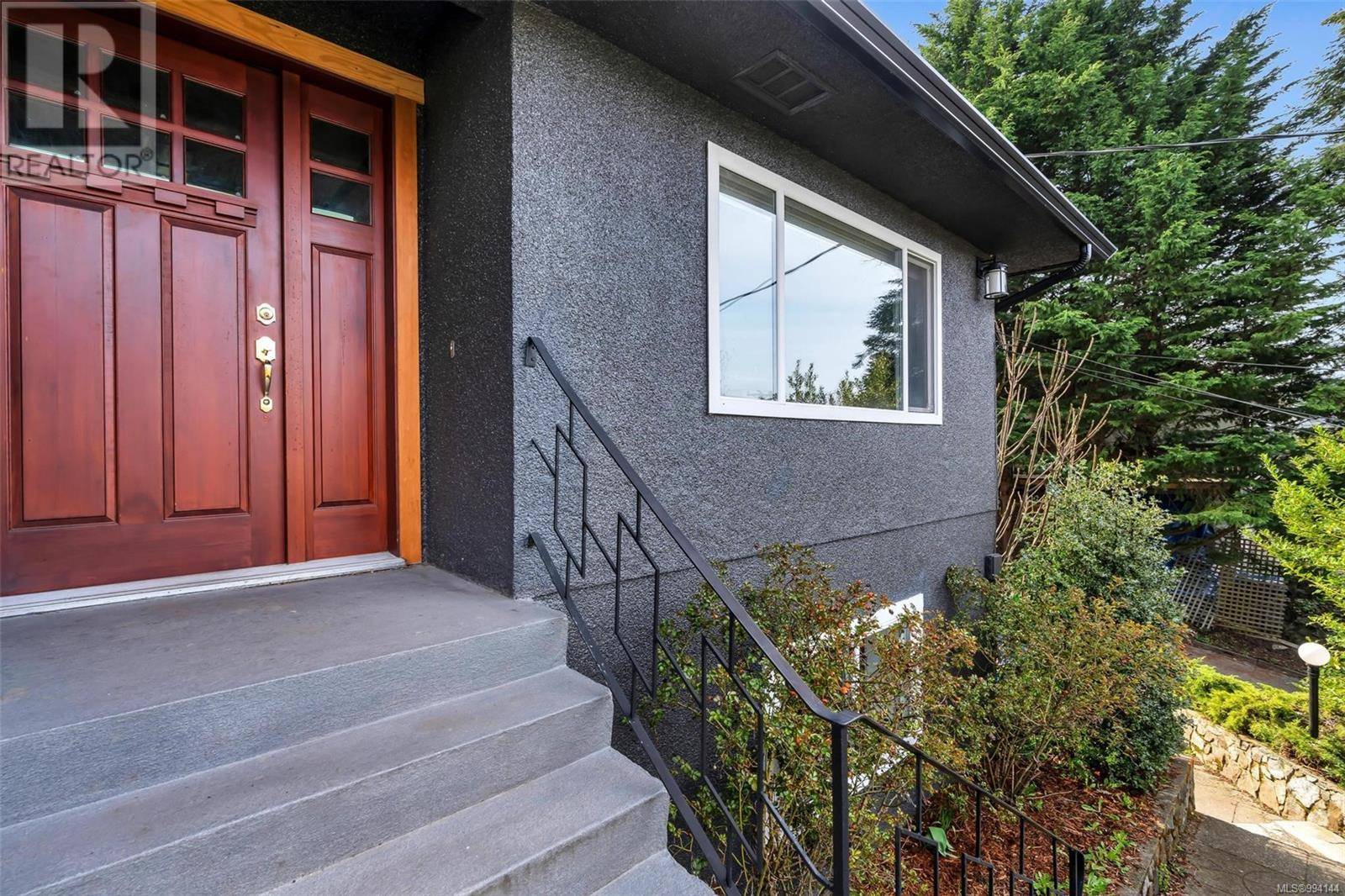 Saanich, BC V8Z4G4,4087 Carey Rd